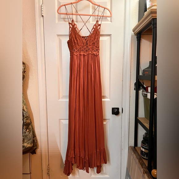 Free People Women Adella Sleeveless Slip Dress Ochre long copper colored - Picture 9 of 13